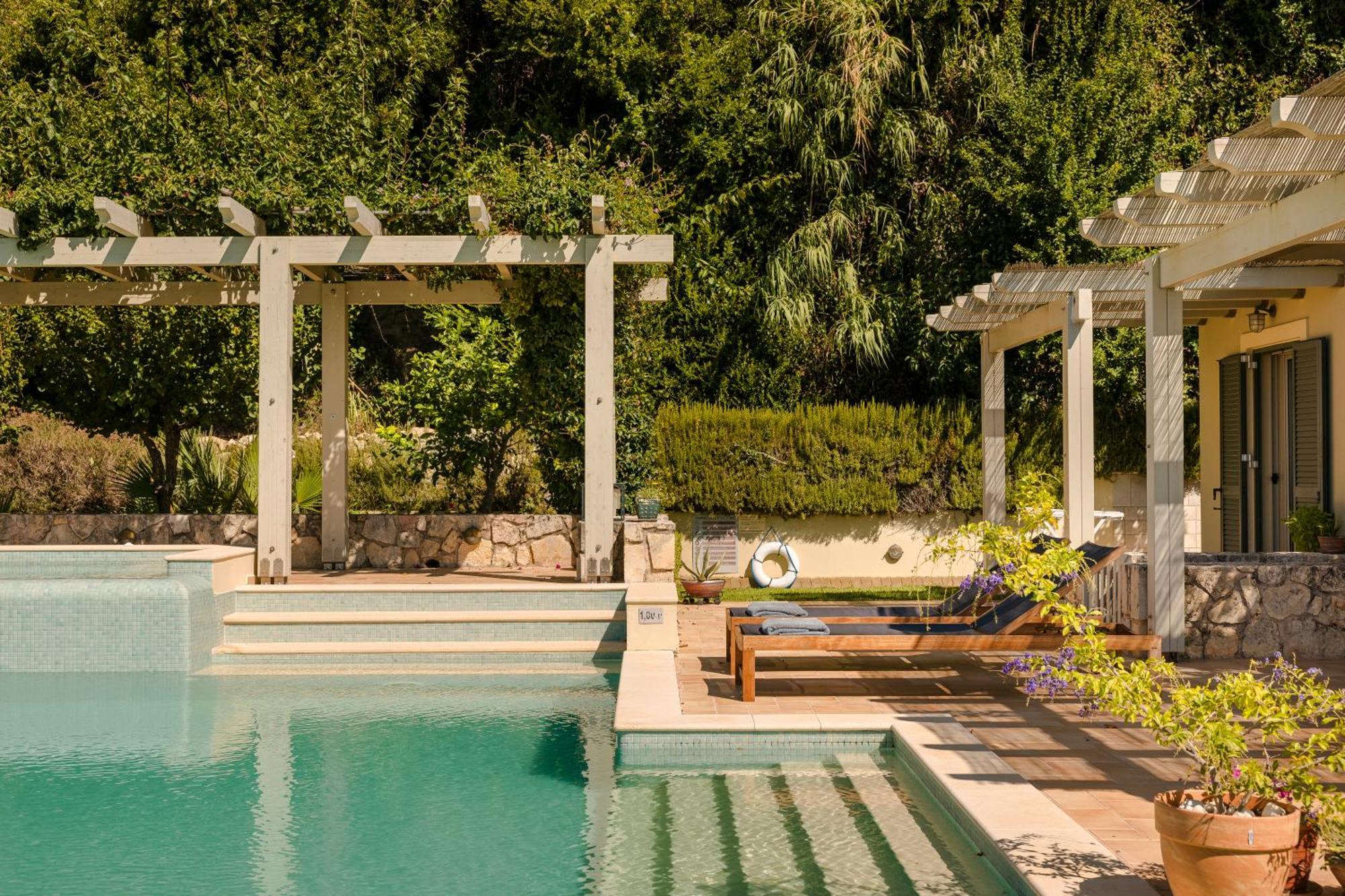 Sarlata Villas Svoronata Esterno foto